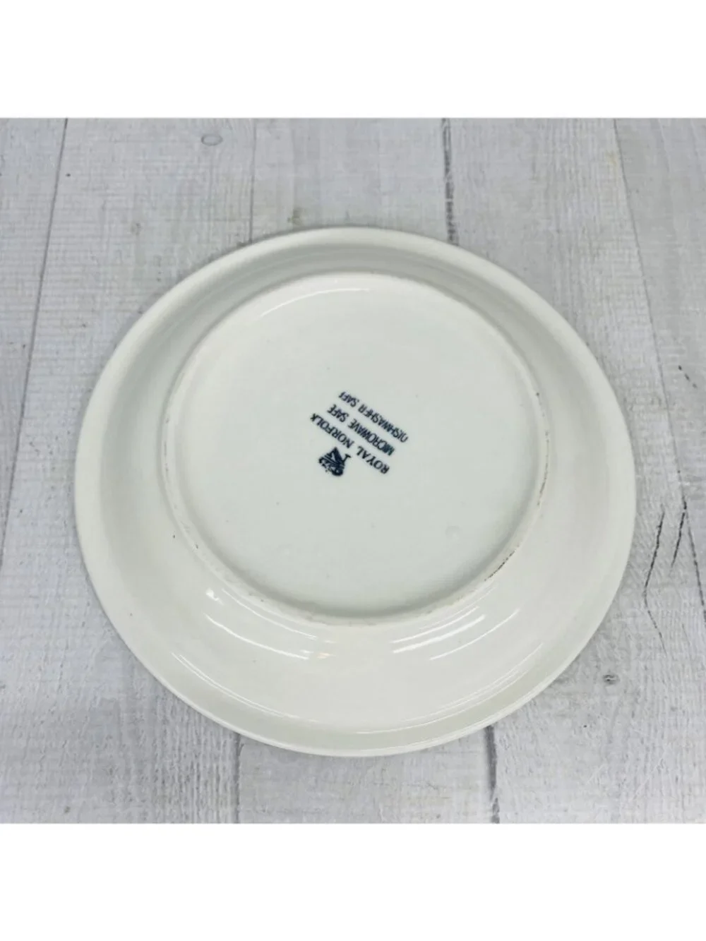 Royal Norfolk FLORAL BLUE CENTER SPECKLED Stoneware Round Salad Plates Set 3